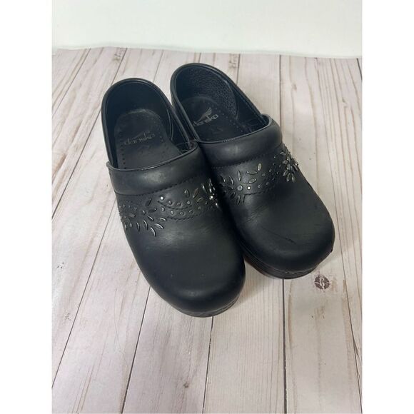 Dansko Black Leather Clogs Silver Metallic Bead Studded Floral Design - Picture 5 of 7